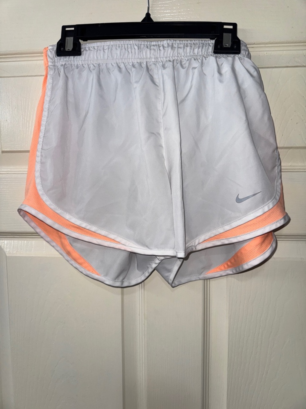 Nike White Dry-Fit Athletic Running Shorts with Coral Accent Large Like New
